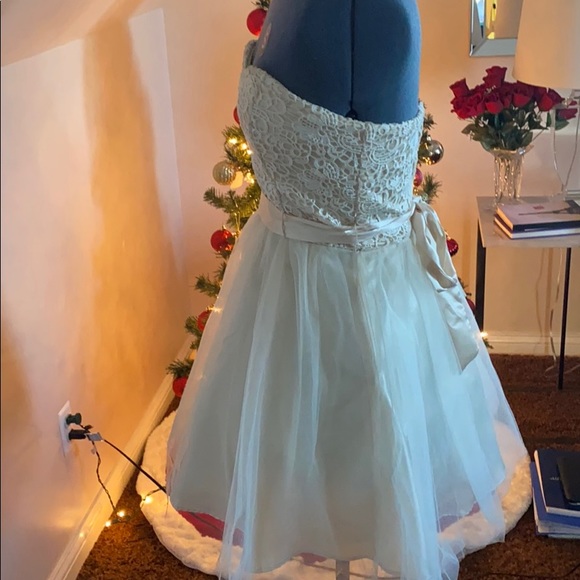 Sierra Furtado Windsor Hoco dress - Picture 3 of 7